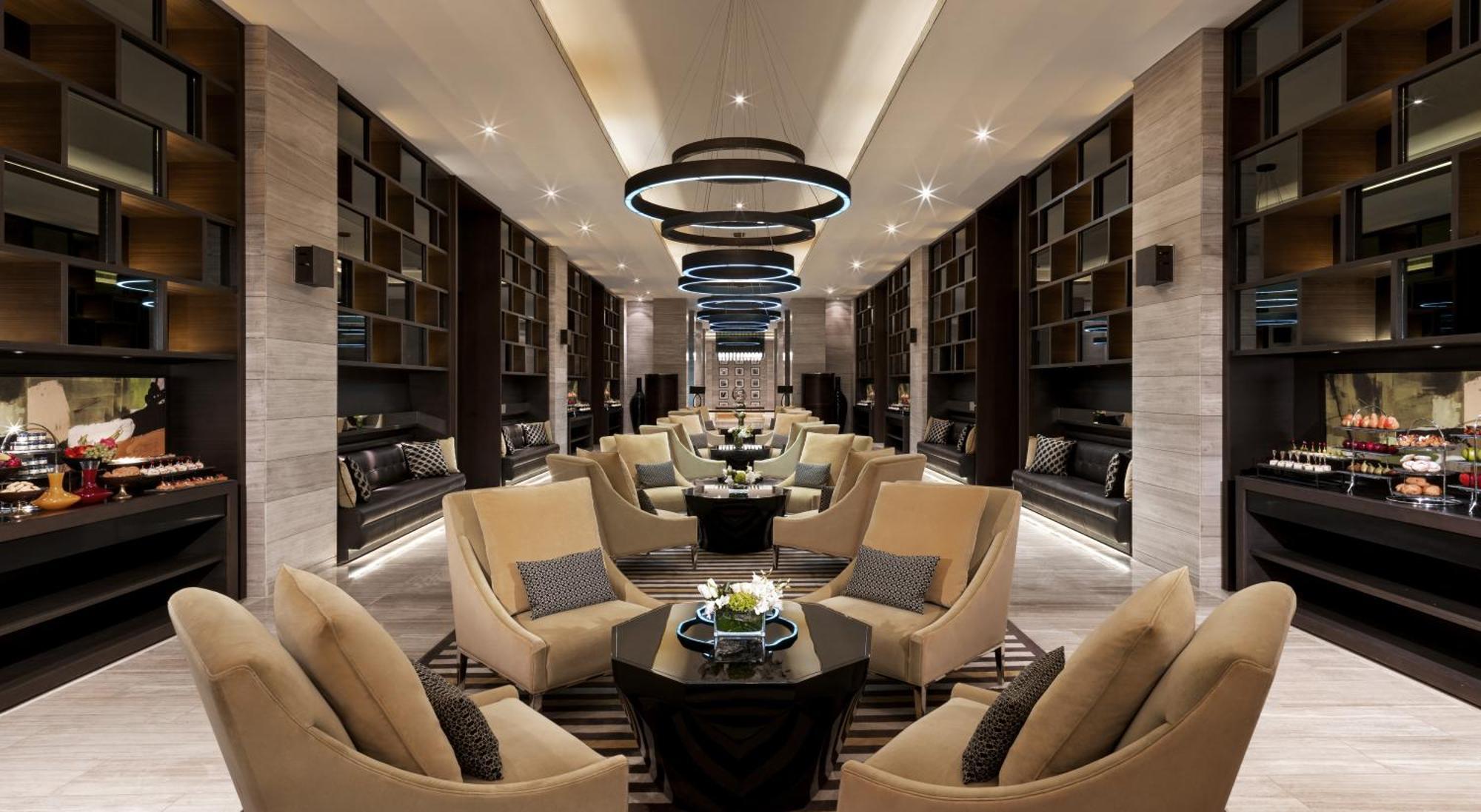 Fairmont Rijád Kültér fotó The Lounge at the airport